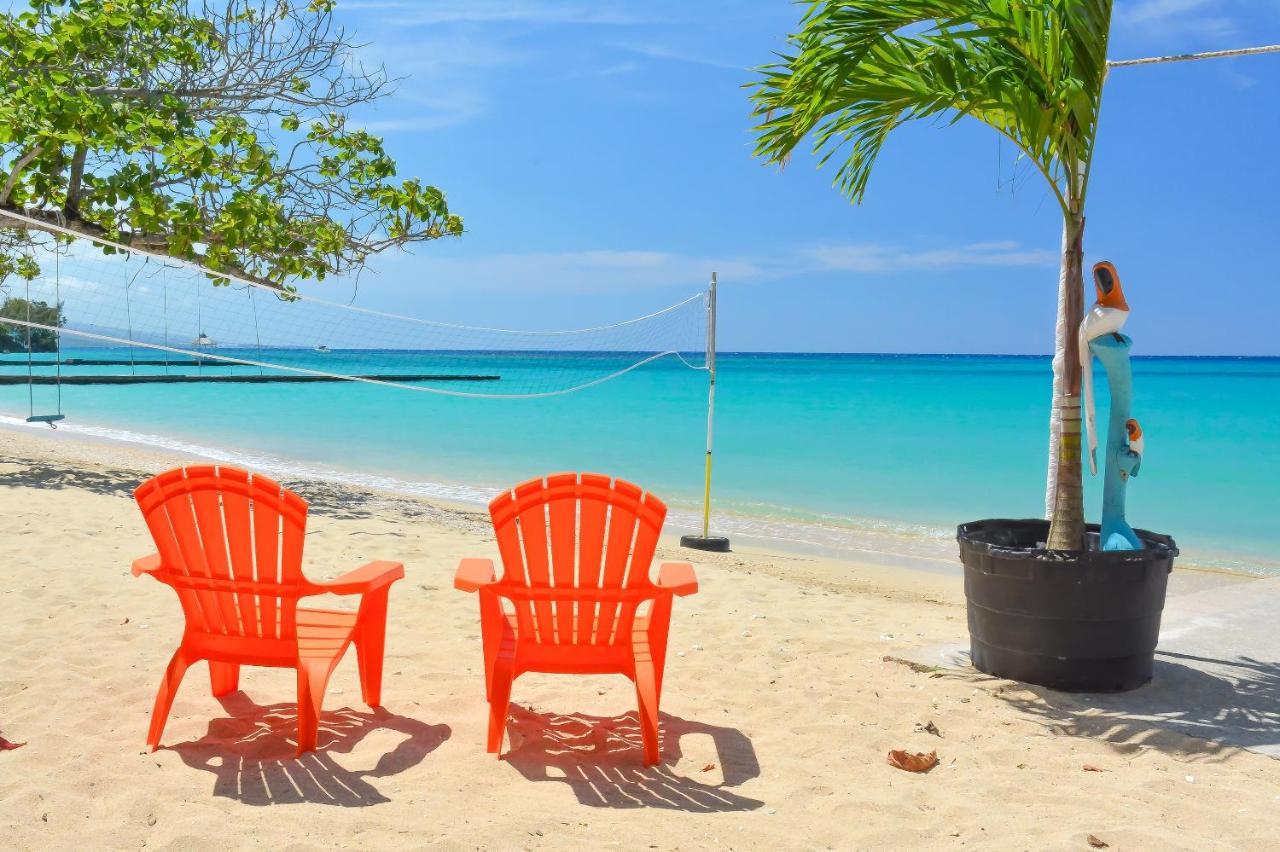 Kaz Kreol Beach Hotel Ocho Rios Exterior photo
