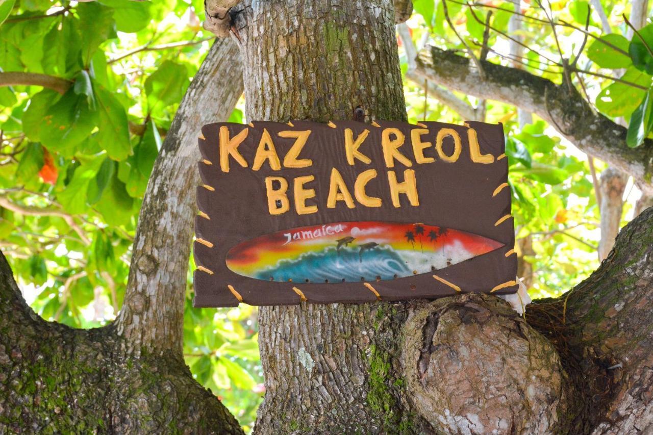Kaz Kreol Beach Hotel Ocho Rios Exterior photo